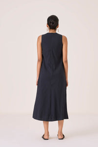 Anura Black Handwoven Sleeveless Midi Dress