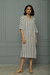 Nanatsu Slit Sleeves V Neck Dress For Women Online 